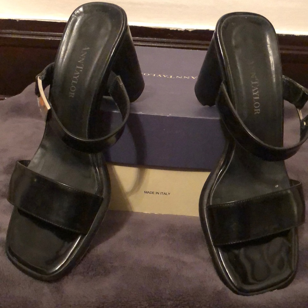 Ann Taylor black patent heels size 5.5 M